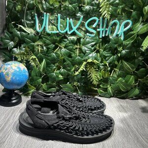 Keen Uneek Womens Sandals Sz 11 Black Toggle Comfort Ankle Strap Sport Shoes